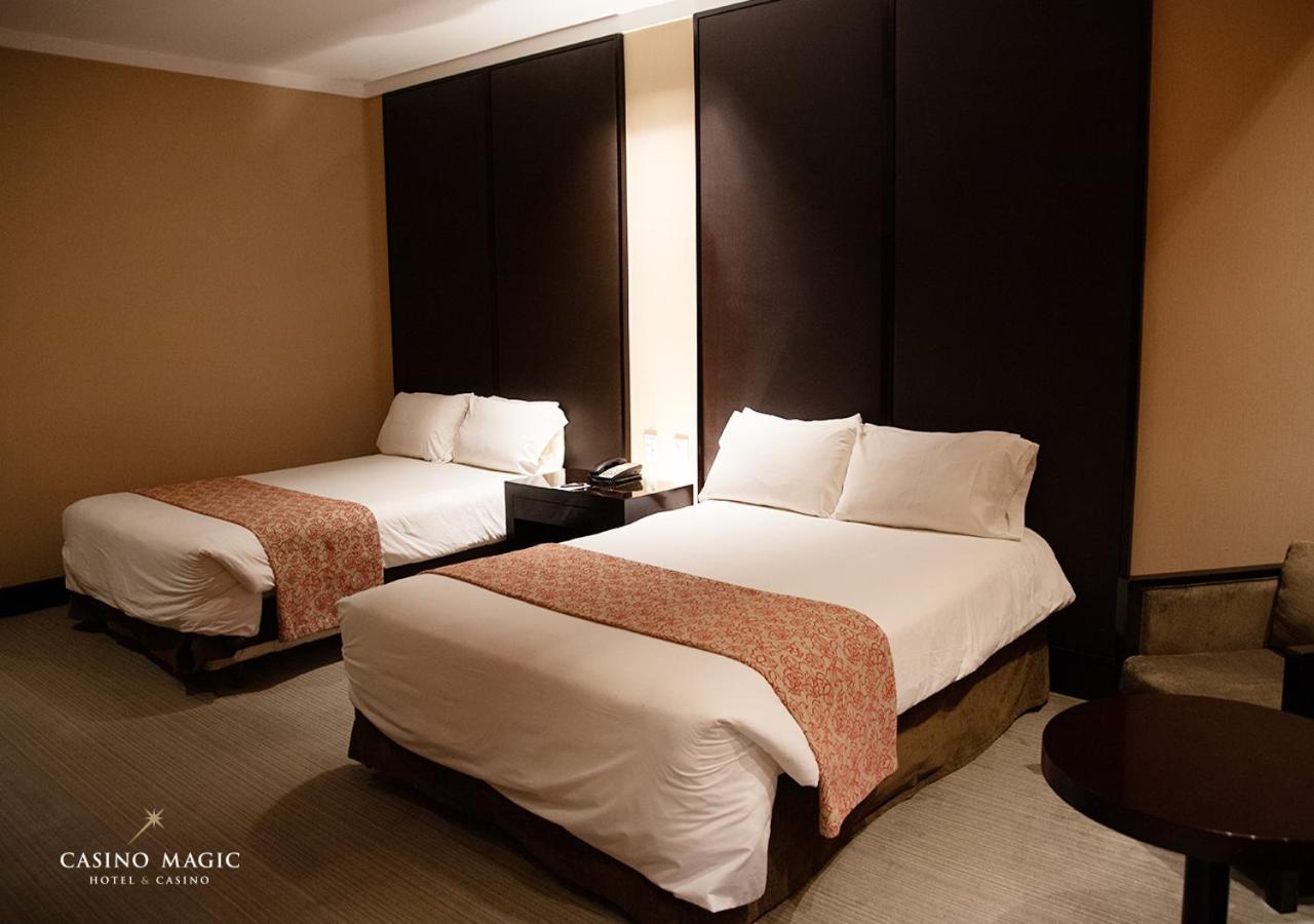 Hotel Casino Magic Neuquén Extérieur photo