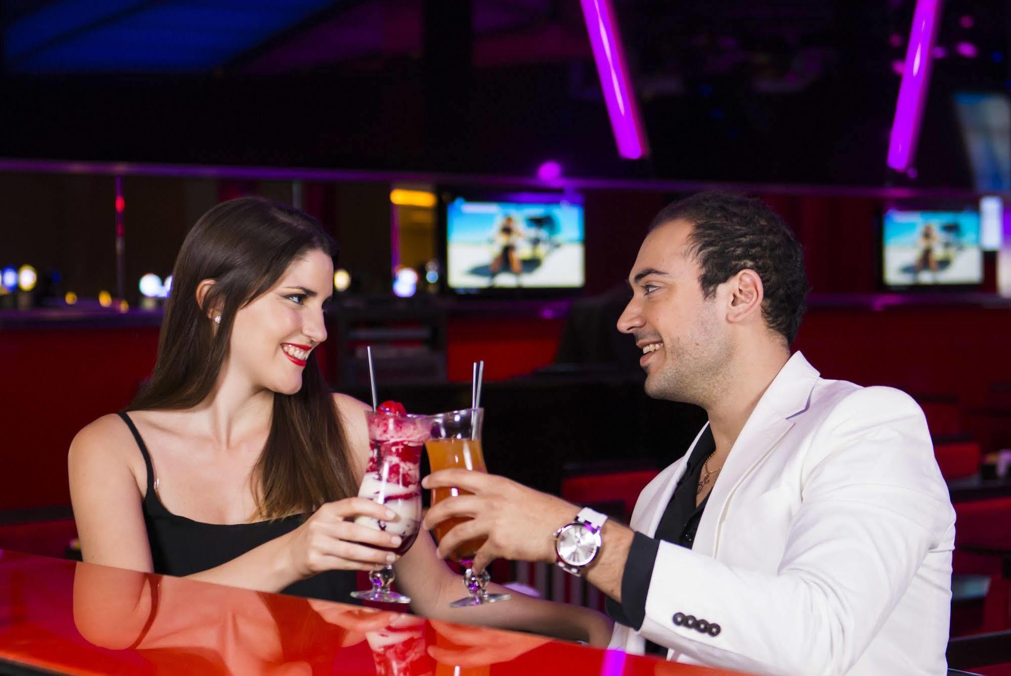 Hotel Casino Magic Neuquén Extérieur photo