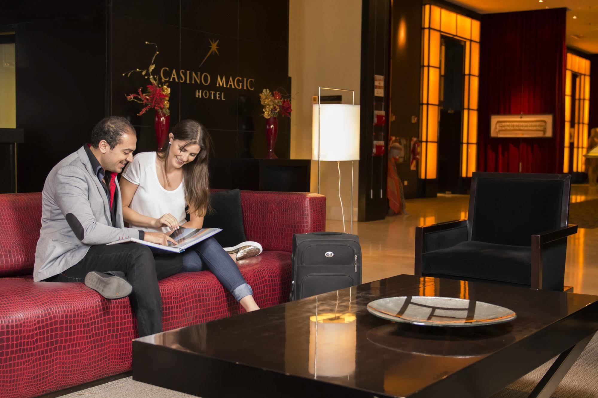 Hotel Casino Magic Neuquén Extérieur photo